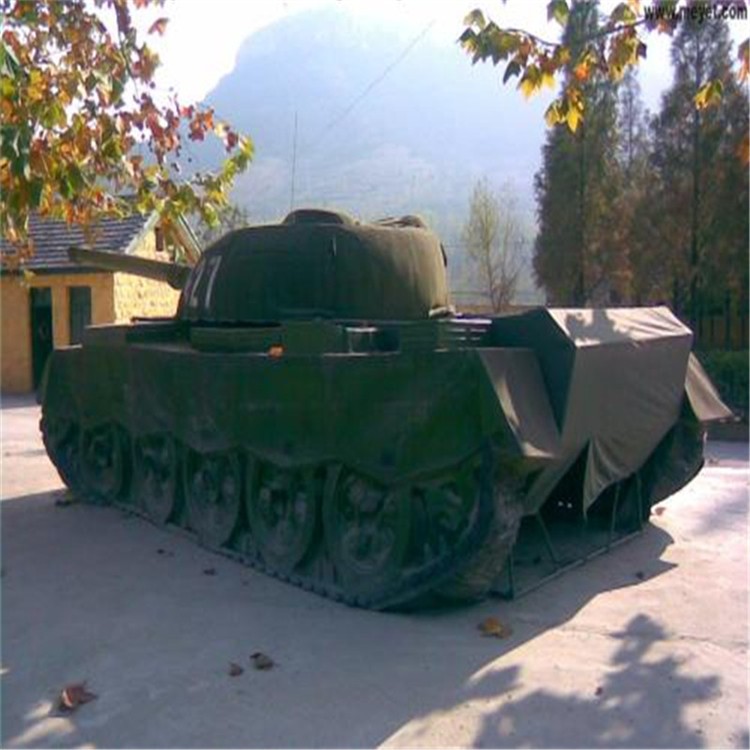 灵山大型充气坦克